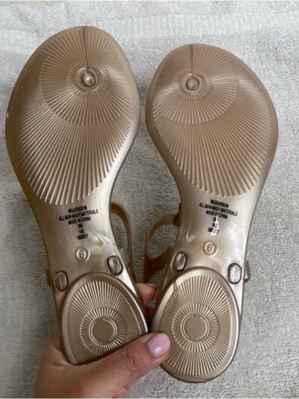 Guess Women's Rose Gold Jelly Rhinestone Bling Addison Sandals Size 8M Coastal - Picture 9 of 10